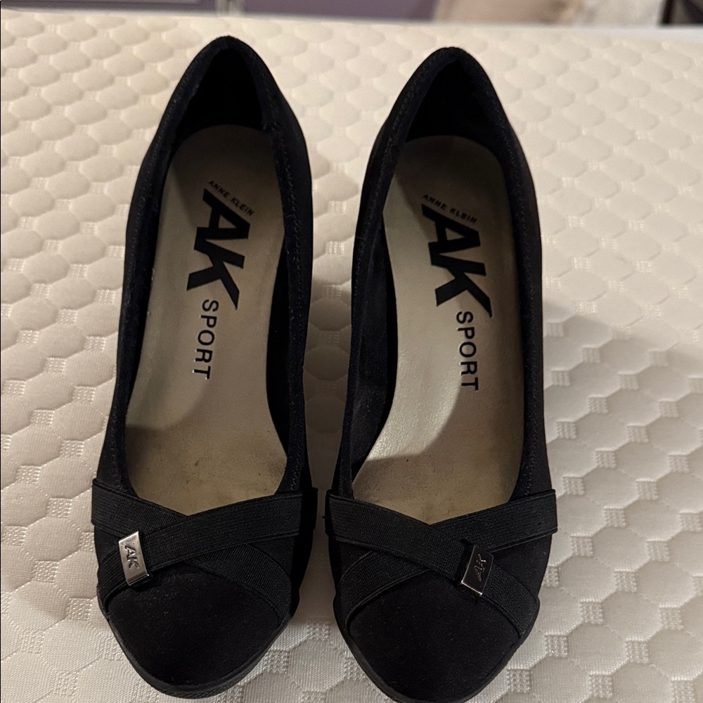 Anne Klein Black Wedge Shoes